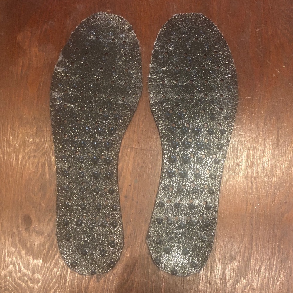 Nikken Magstrides Magnetic Insoles Men’s Size 7-11 - UNCUT!